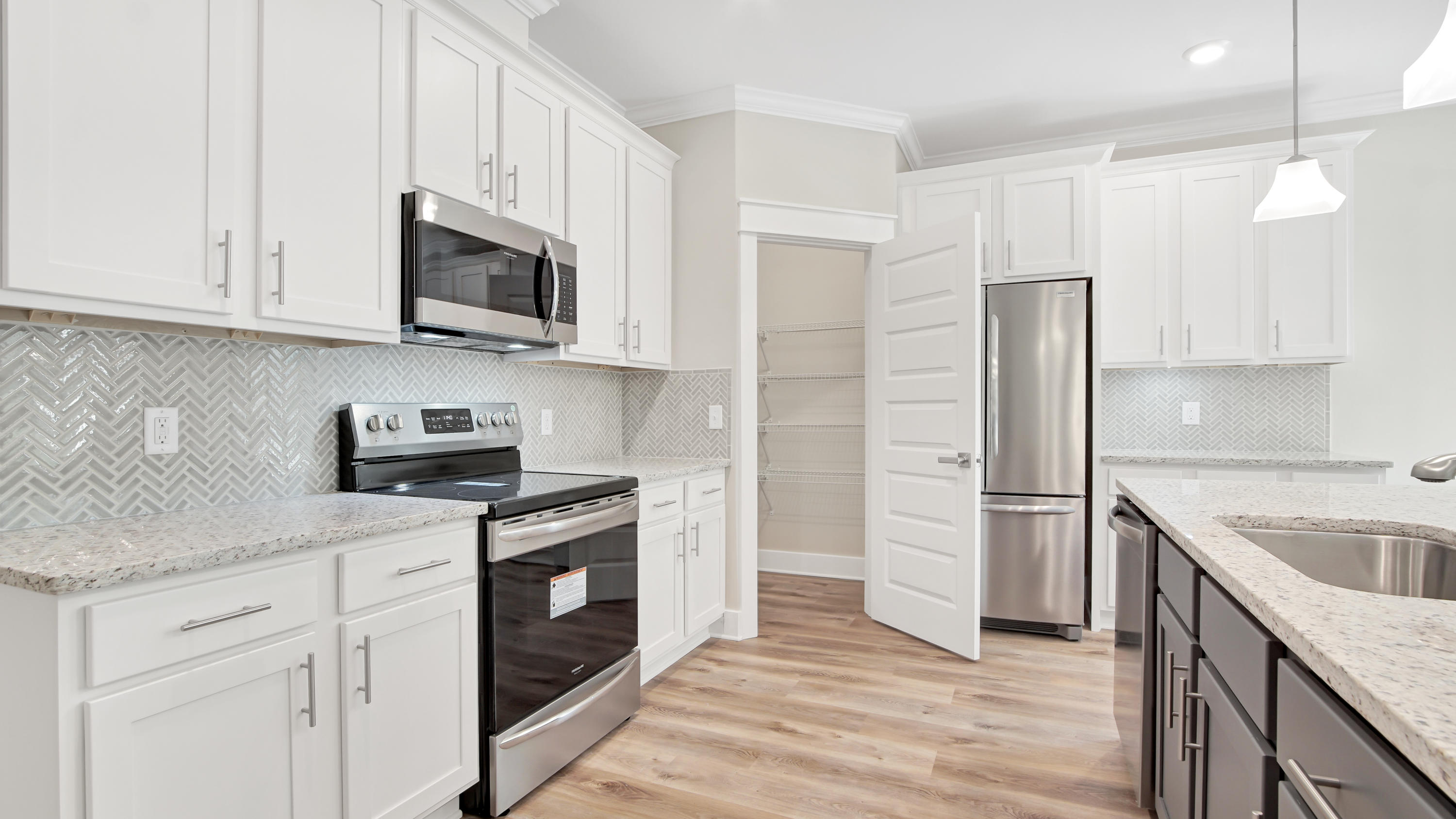 CROSS CREEK SHORES - Residential