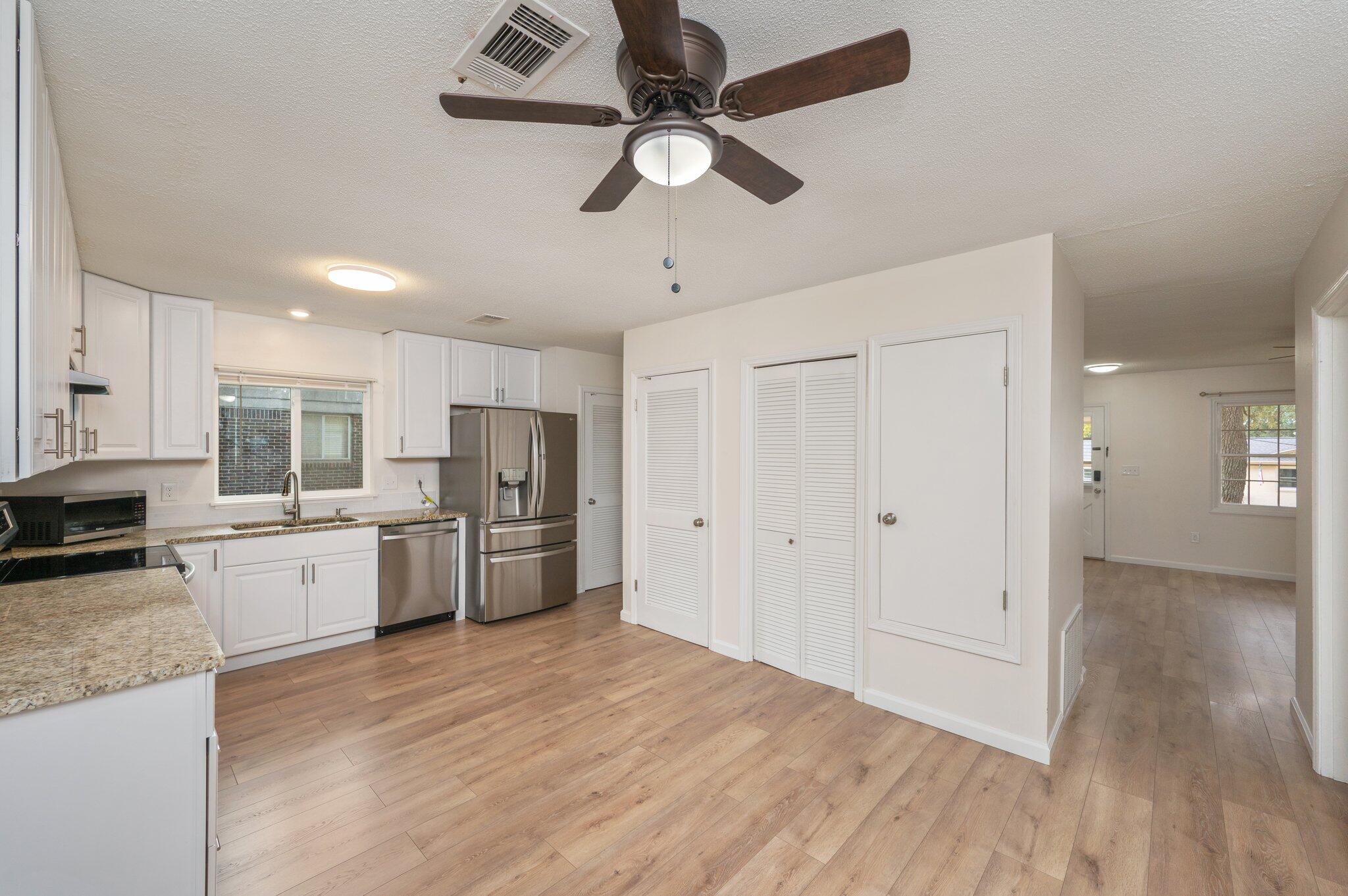 PINECREST HILLS - Residential Lease