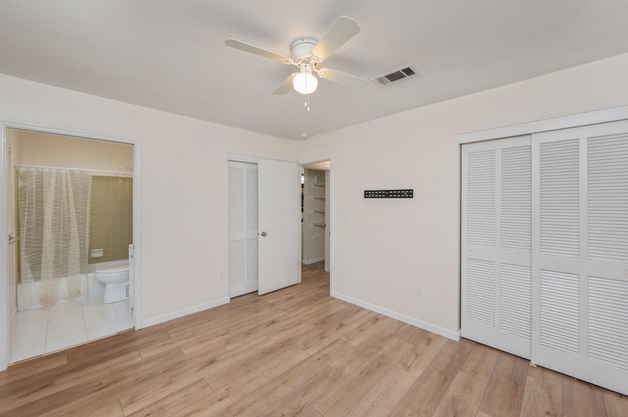 PINECREST HILLS - Residential Lease