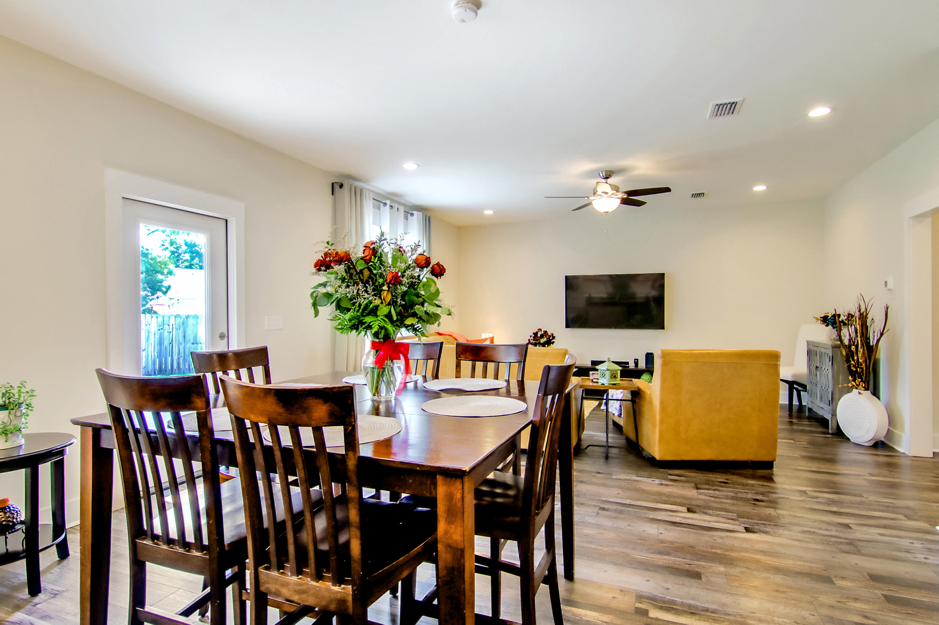 GOLF VILLAS AT BLUEWATER BAY - Residential