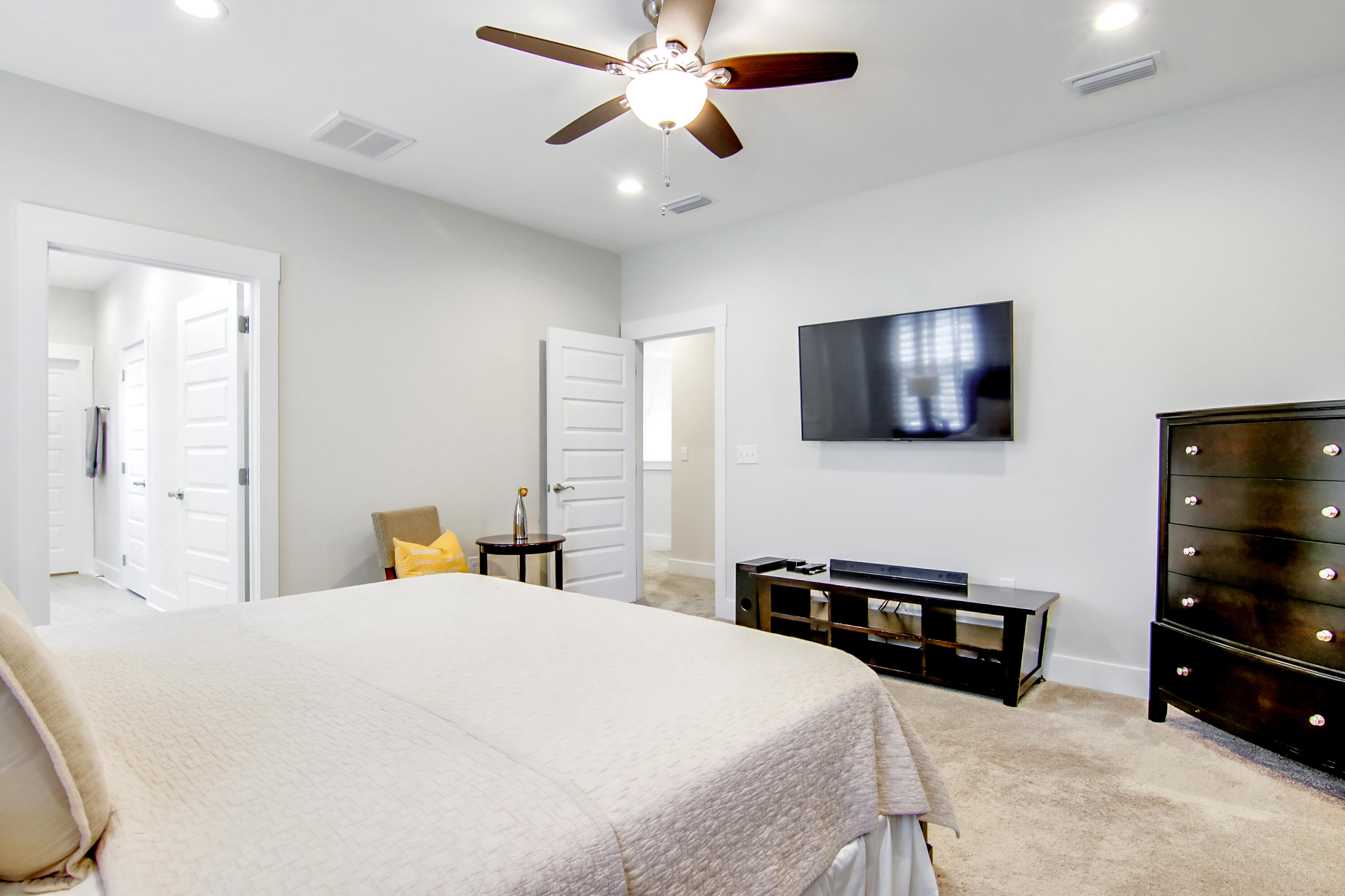 GOLF VILLAS AT BLUEWATER BAY - Residential