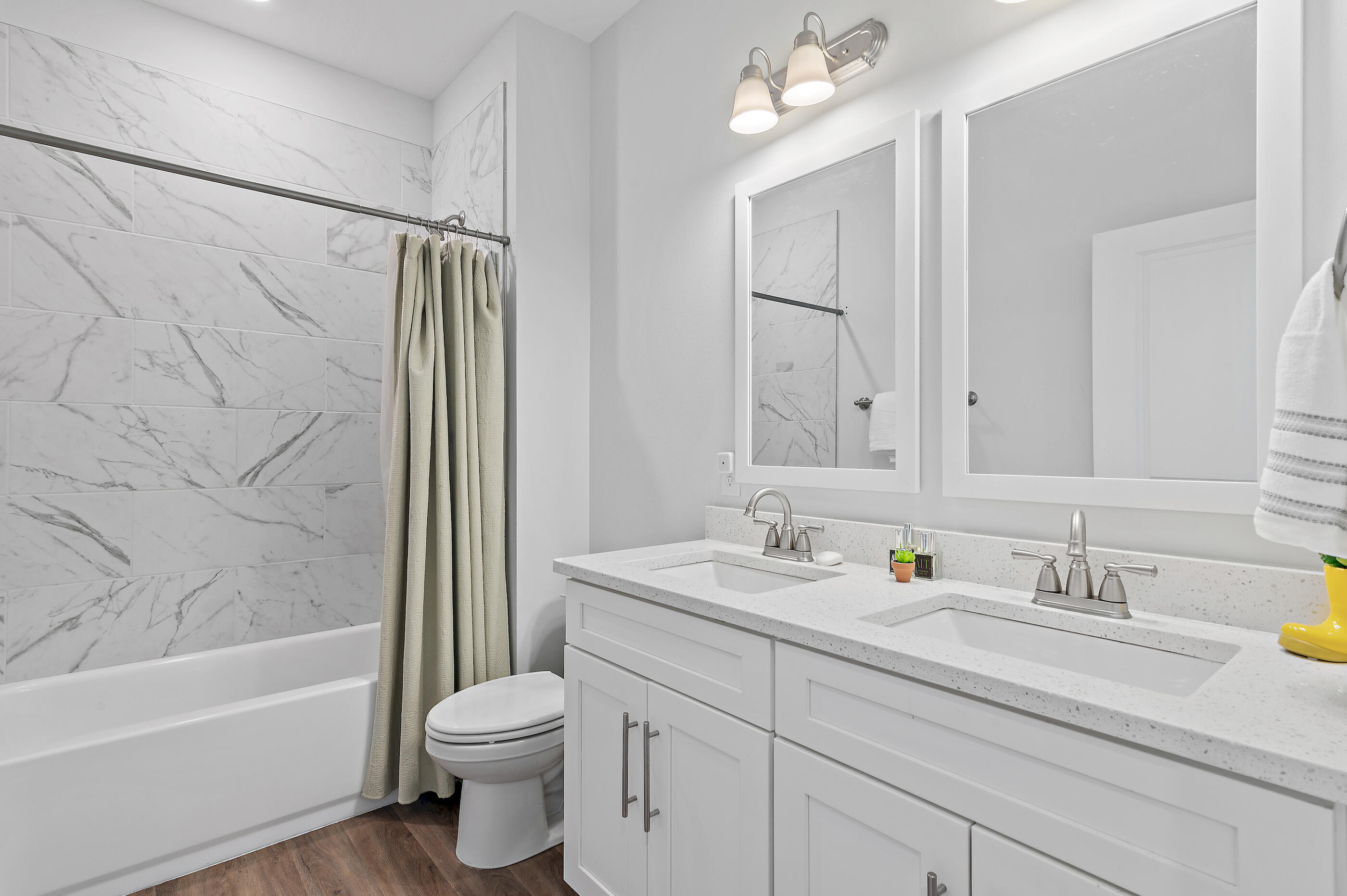 Enclave at Freeport - Residential