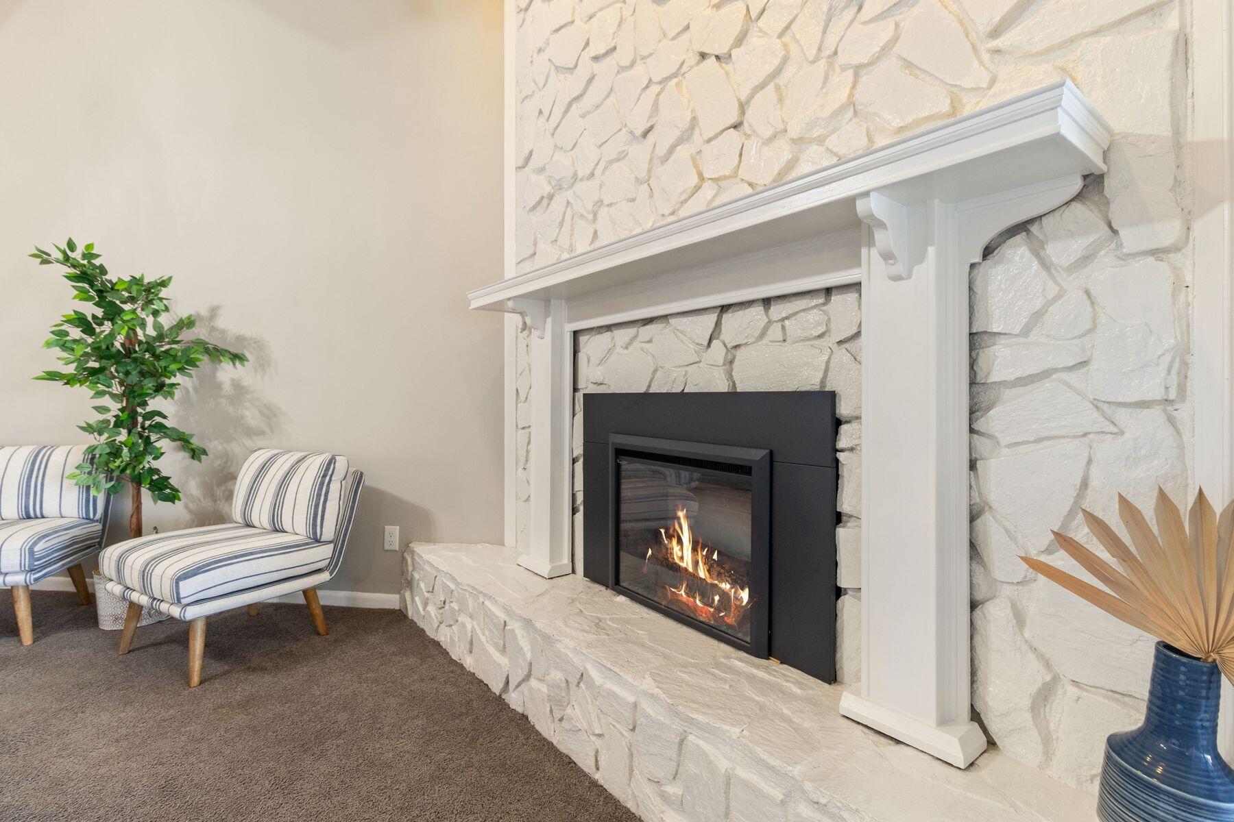 VENETIAN VILLA - Residential