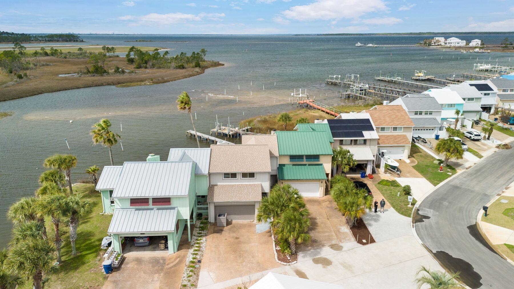 VENETIAN VILLA - Residential