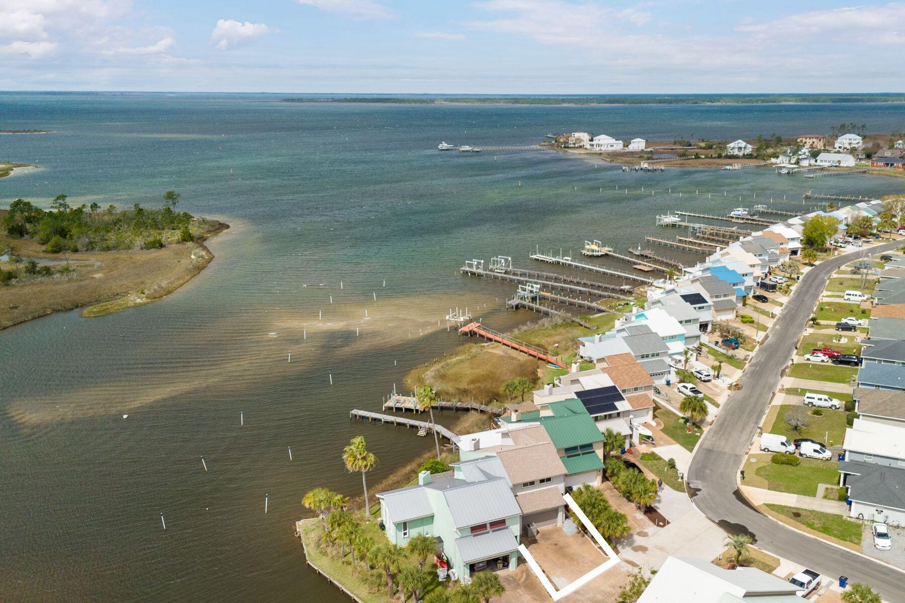 VENETIAN VILLA - Residential
