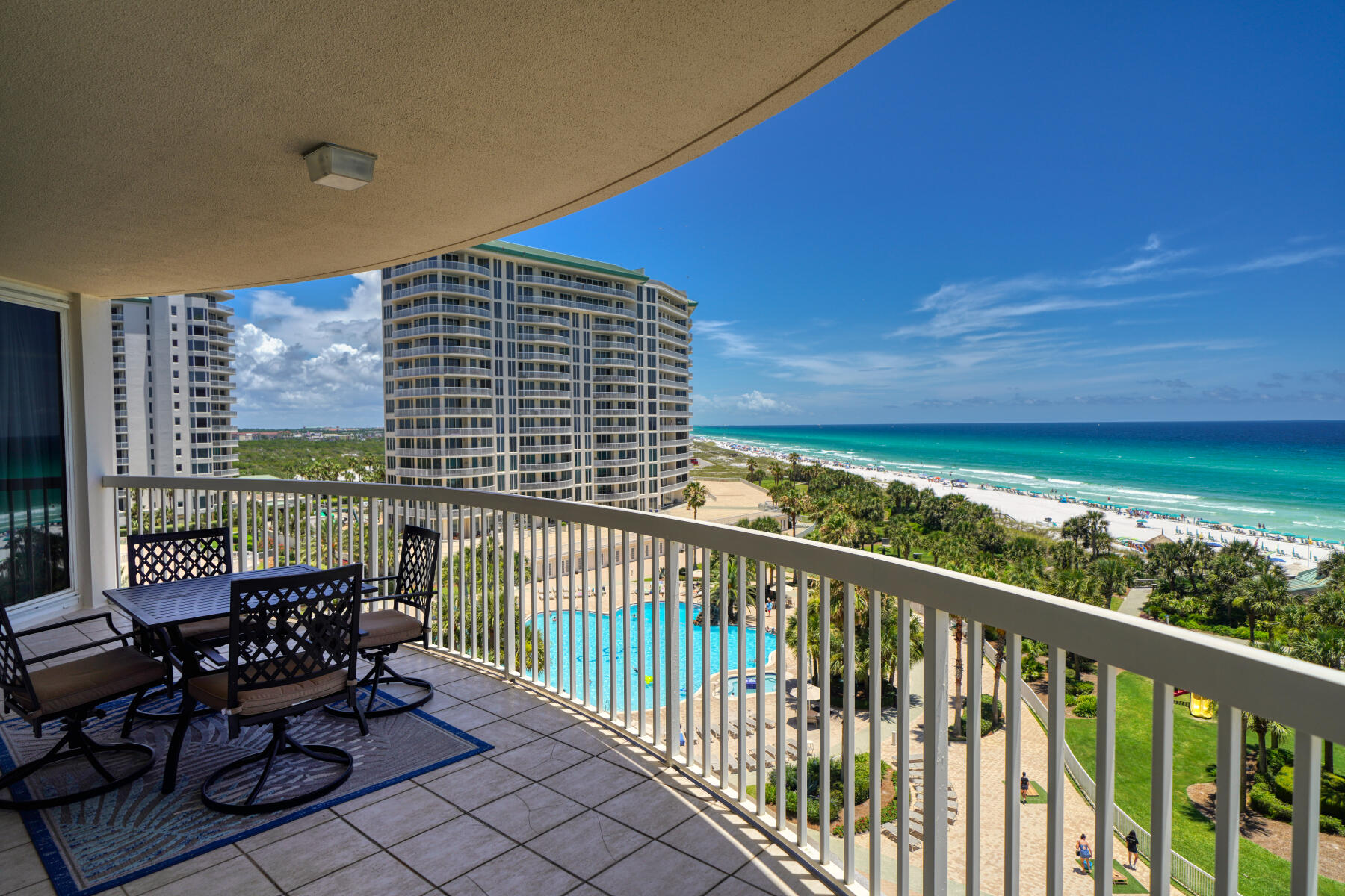 ST. MAARTEN AT SILVER SHELLS - Residential