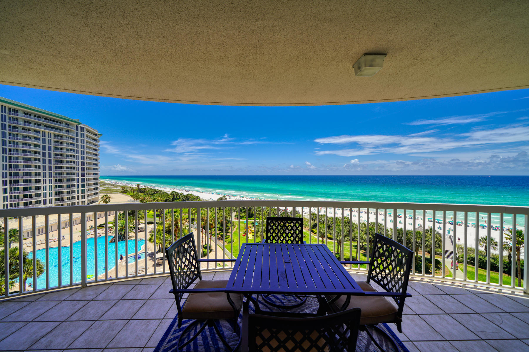 ST. MAARTEN AT SILVER SHELLS - Residential