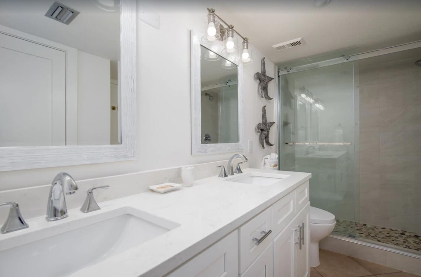 EMERALD TOWERS CONDO - Residential