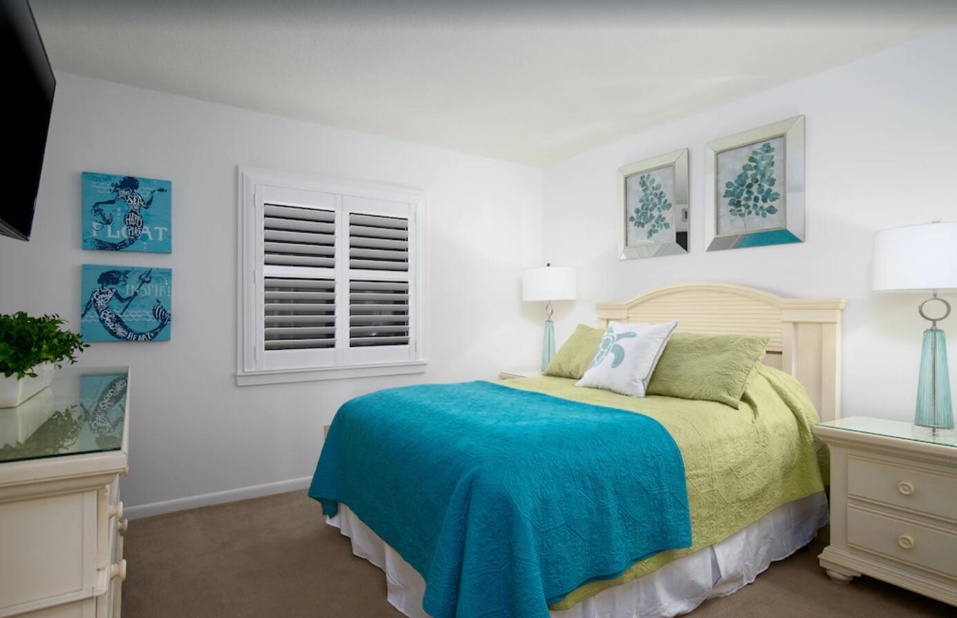 EMERALD TOWERS CONDO - Residential