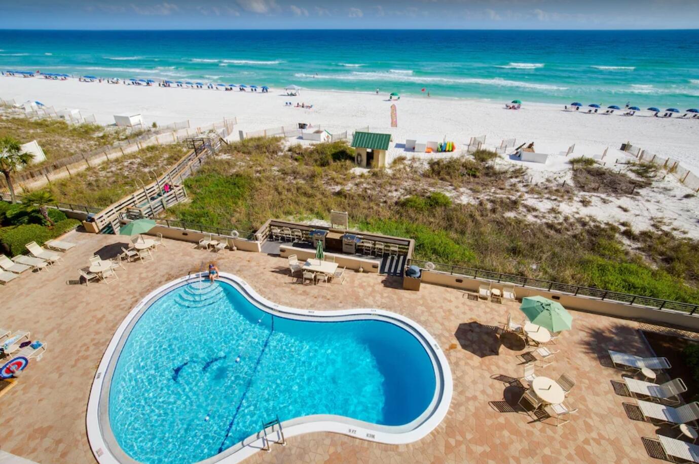 EMERALD TOWERS CONDO - Residential