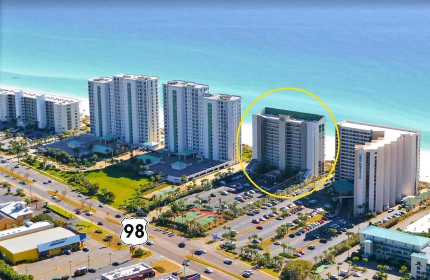 EMERALD TOWERS CONDO - Residential