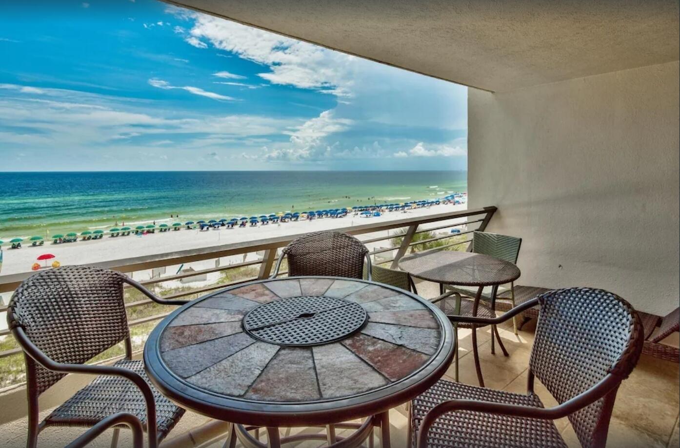 EMERALD TOWERS CONDO - Residential