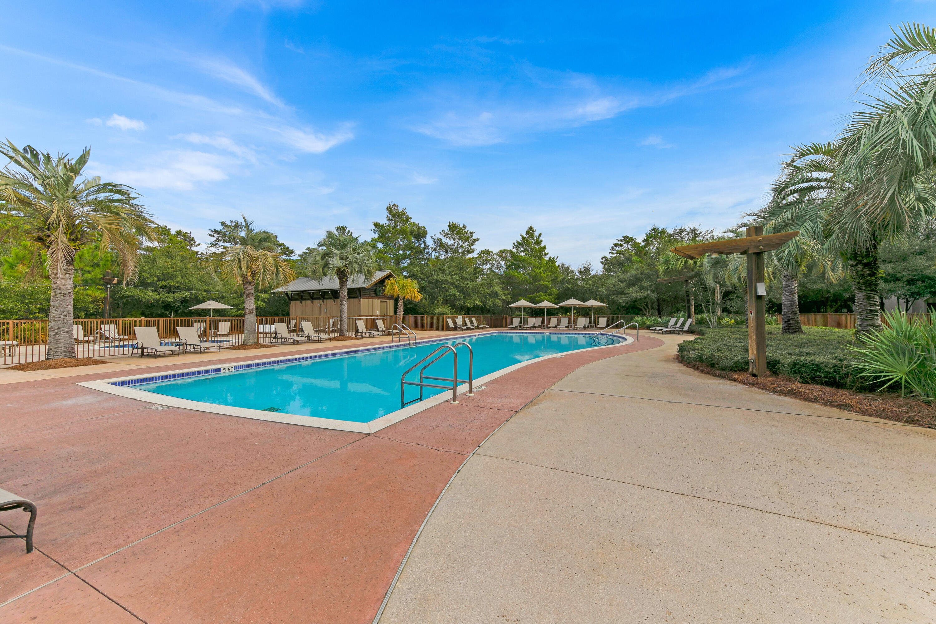 REDFISH VILLAGE - Residential