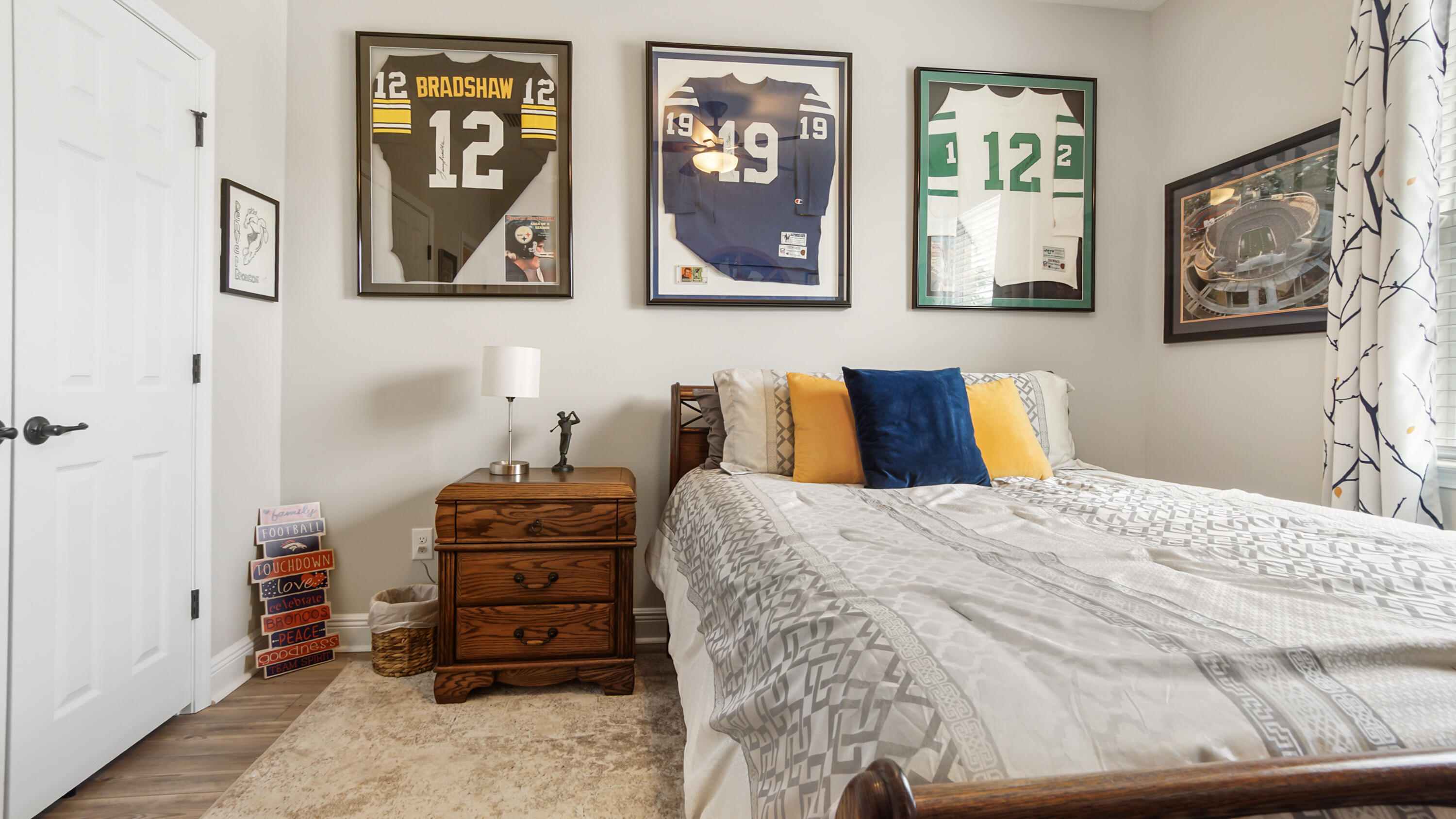 WINDSWEPT ESTATES - Residential