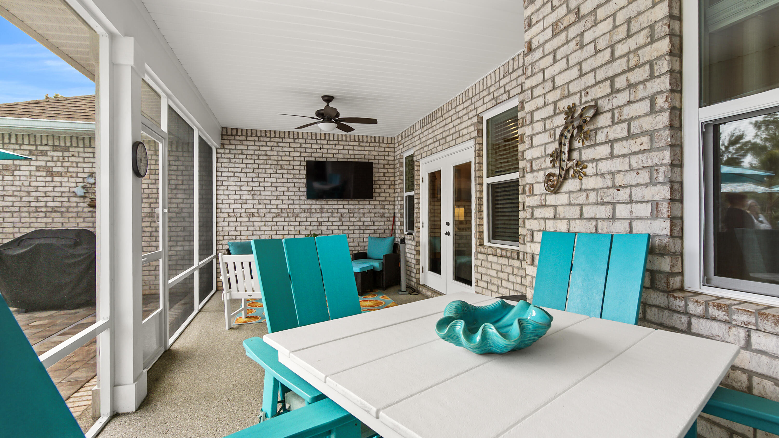 WINDSWEPT ESTATES - Residential