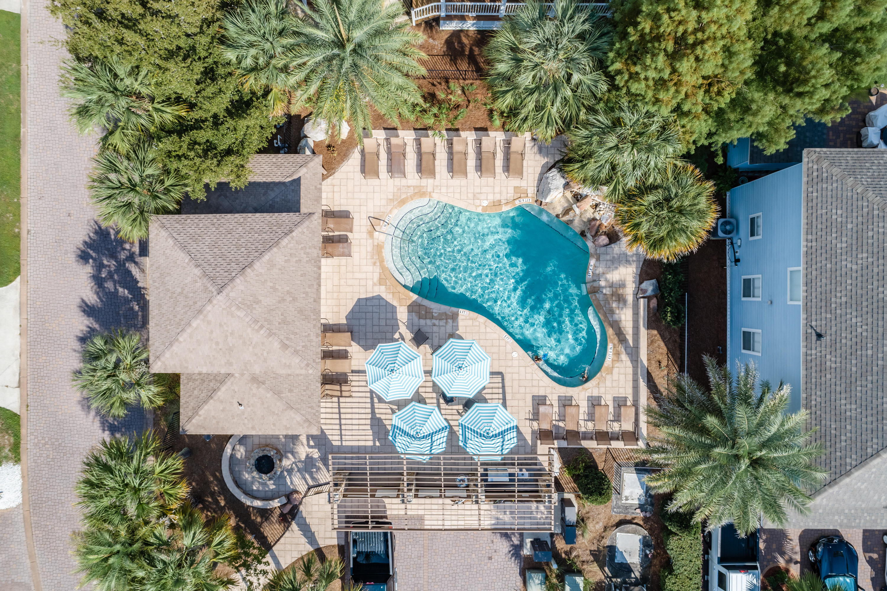 SANTA ROSA GOLF VILLAS - Residential