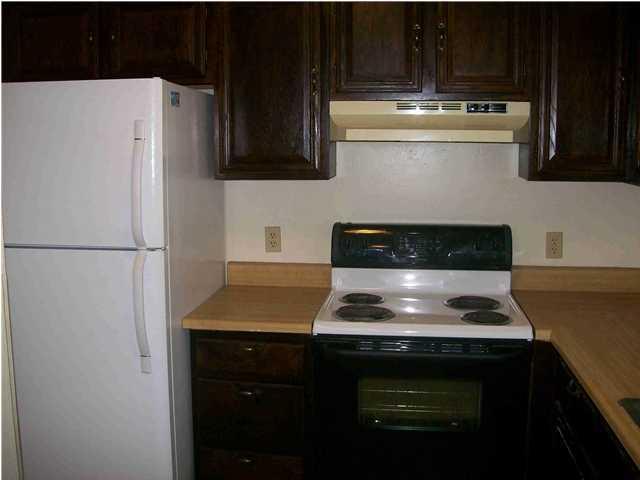 CLOVERDALE LAKE - Residential Lease