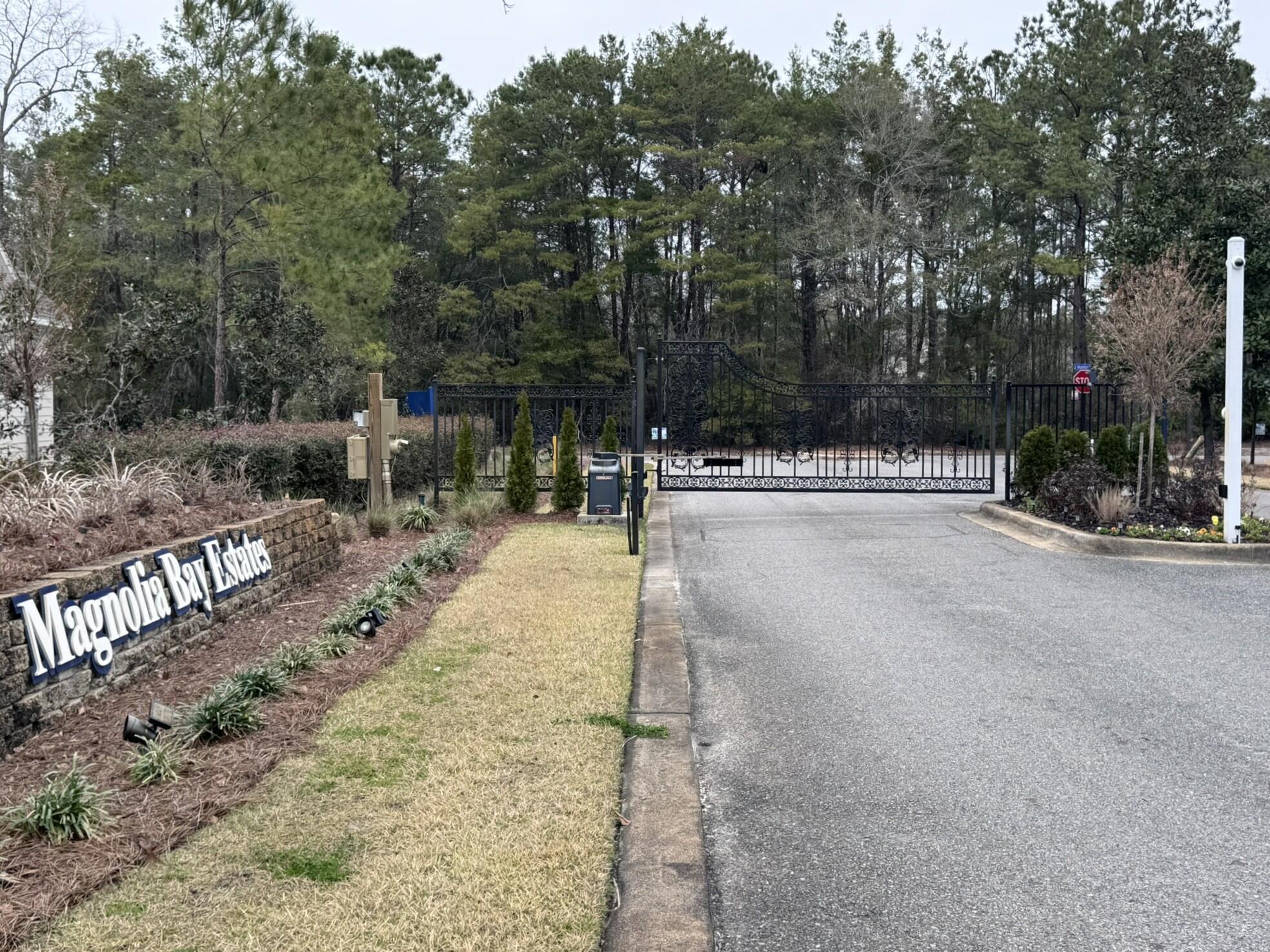 MAGNOLIA BAY ESTATES - Land