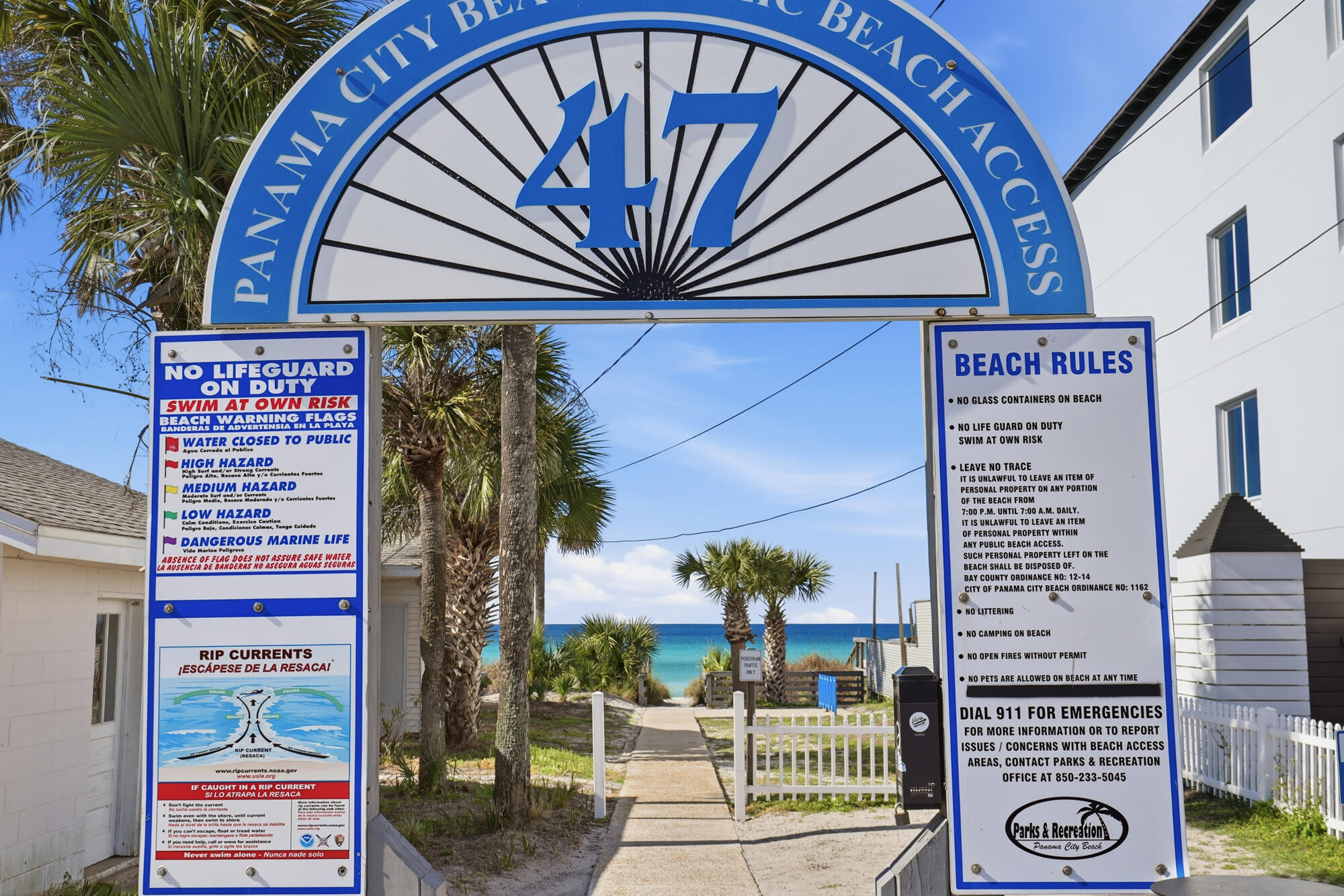 BAHAMA BEACH - Residential