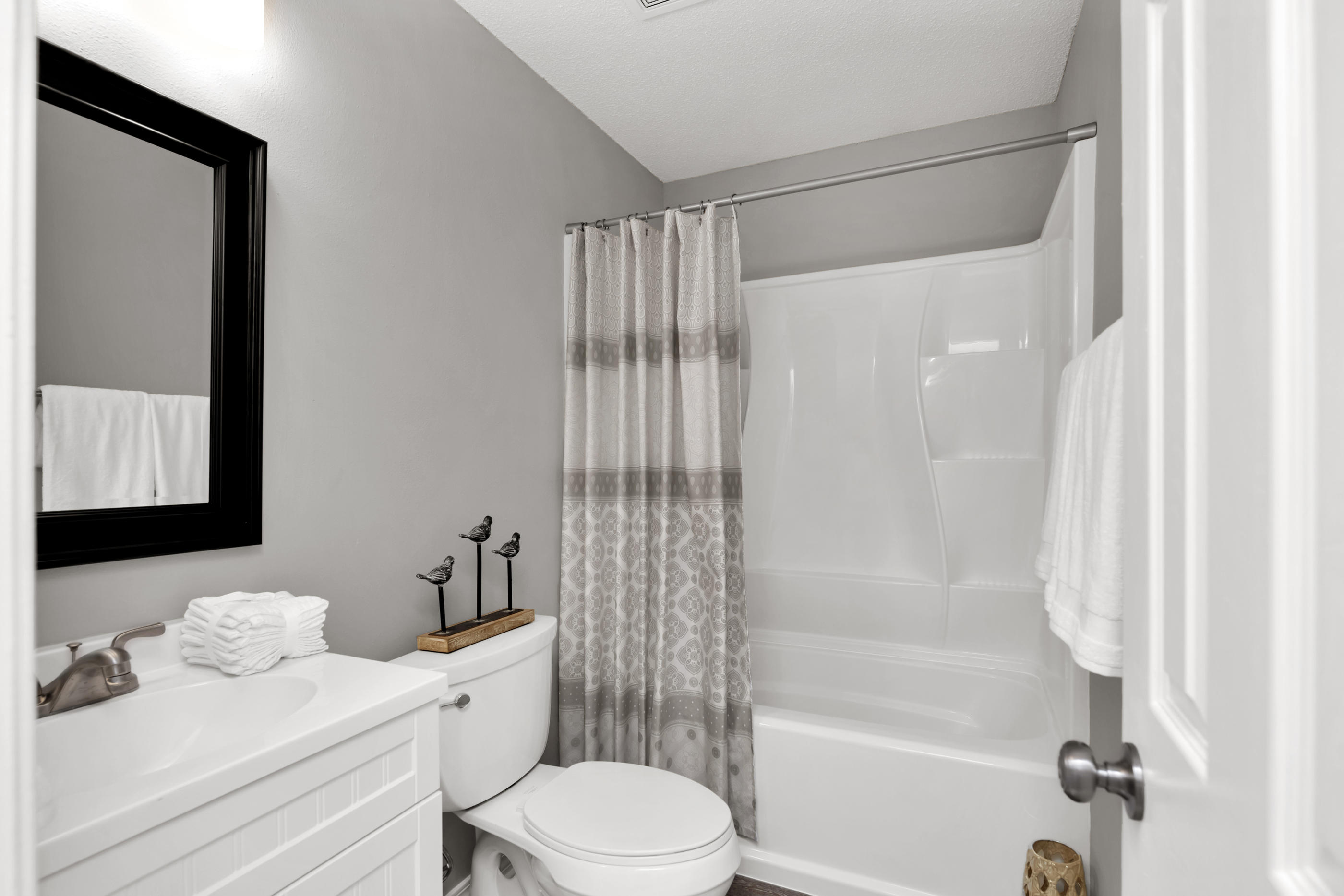 HOLLEY BY THE SEA - Residential