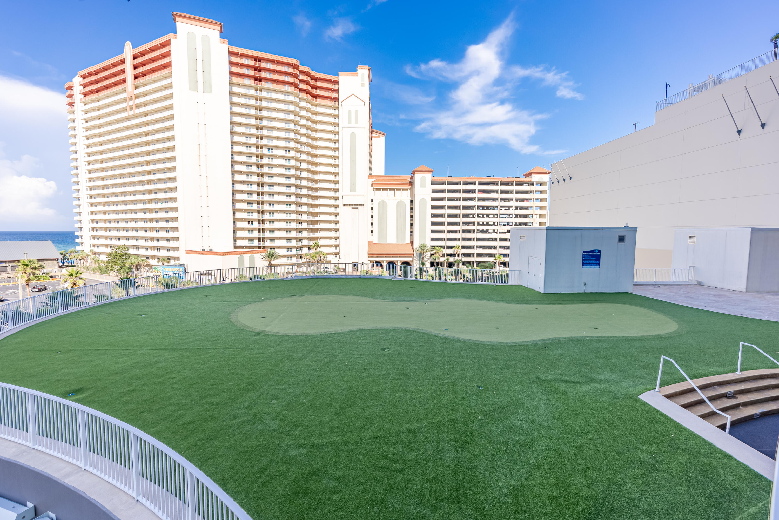 Laketown Wharf - Residential