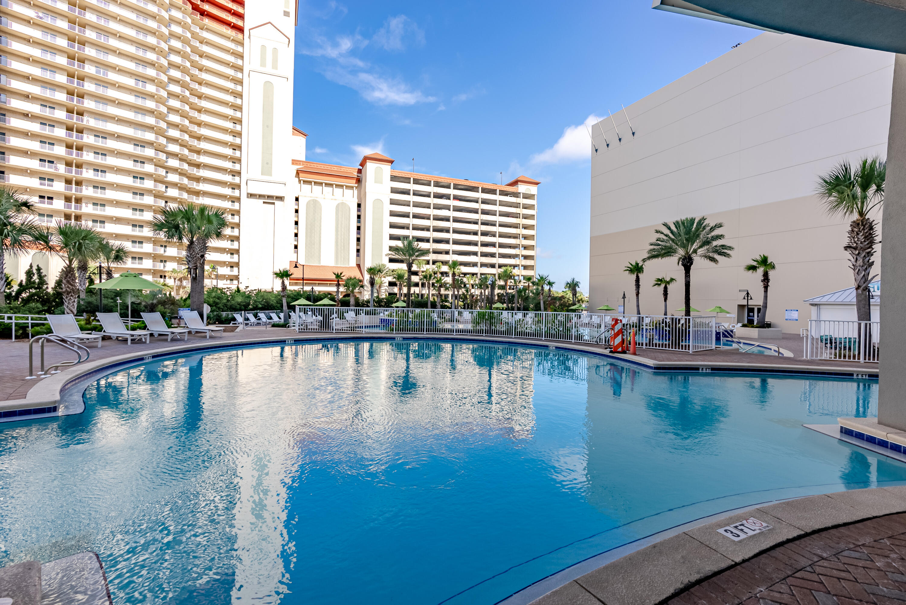 Laketown Wharf - Residential