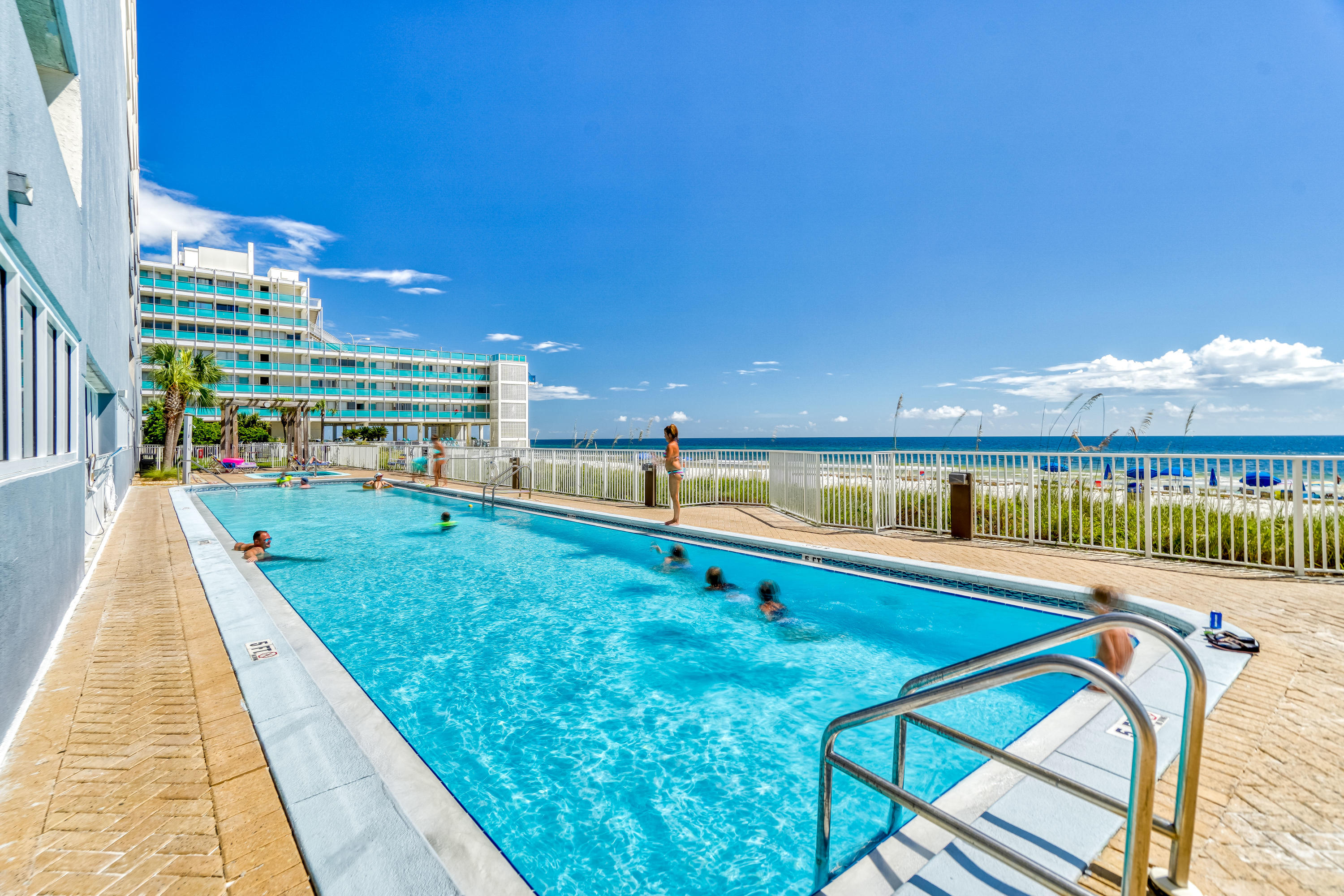 OCEAN REEF - Residential