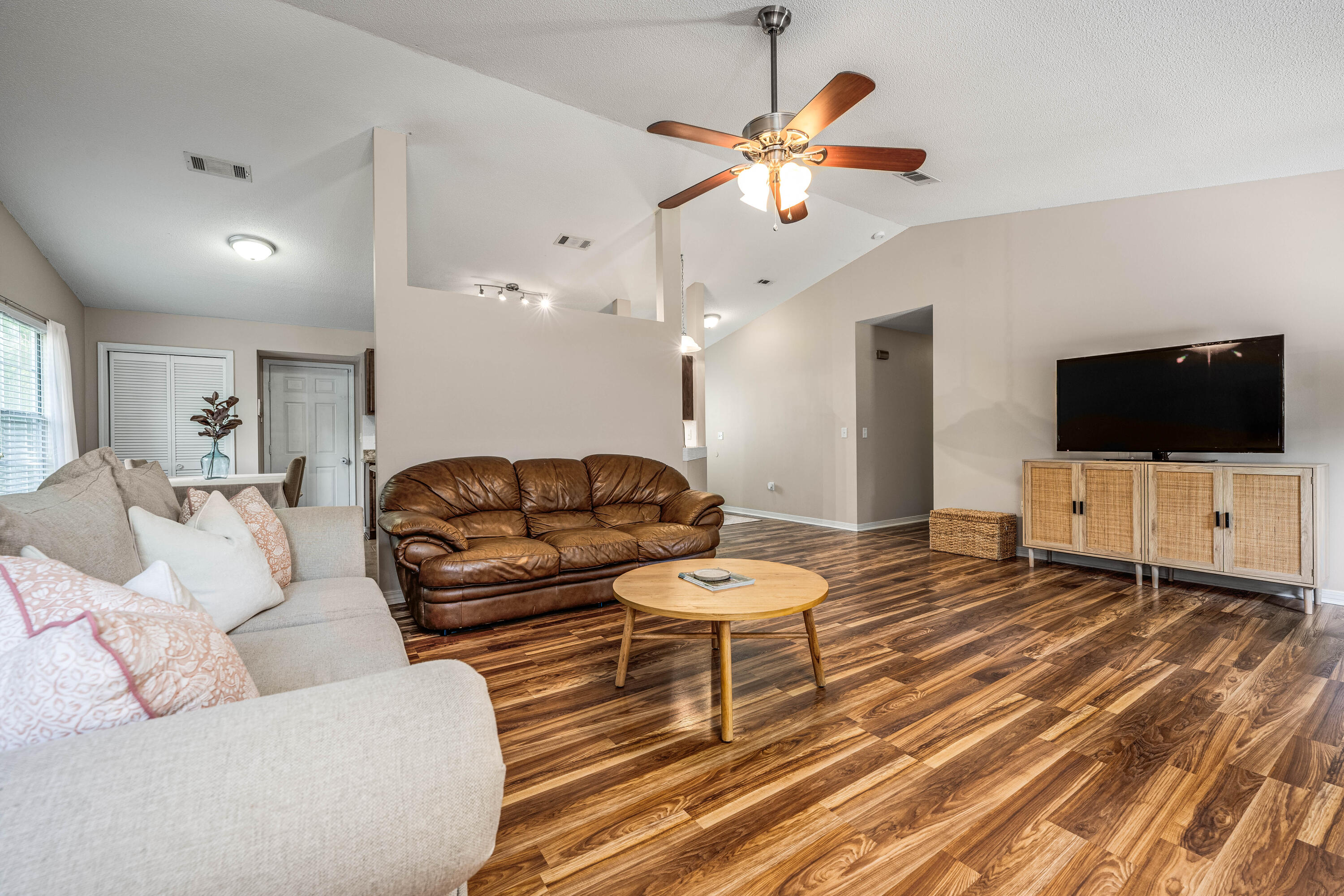 SOUTHVIEW ESTATES PH 2 - Residential