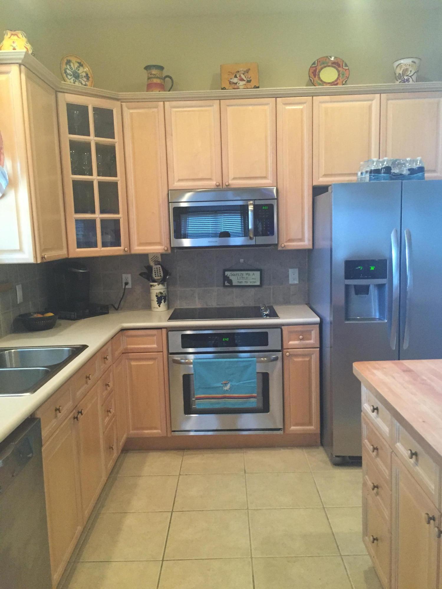 MARAVILLA COTTAGES - Residential