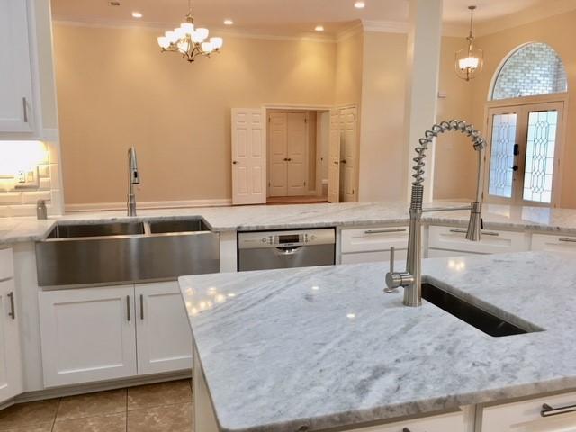 ALEXANDER HEIGHTS - Residential