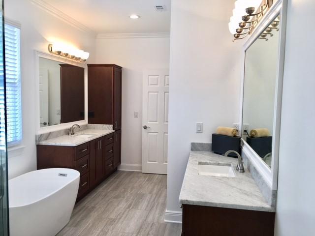 ALEXANDER HEIGHTS - Residential