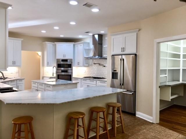 ALEXANDER HEIGHTS - Residential