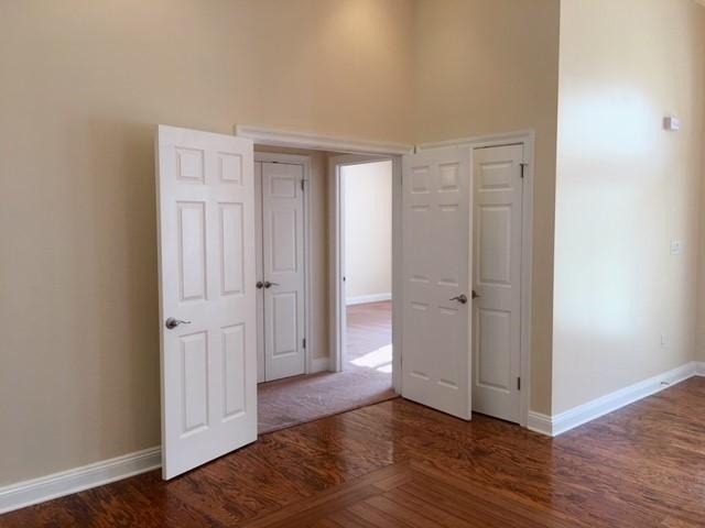 ALEXANDER HEIGHTS - Residential