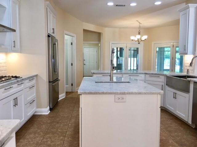 ALEXANDER HEIGHTS - Residential