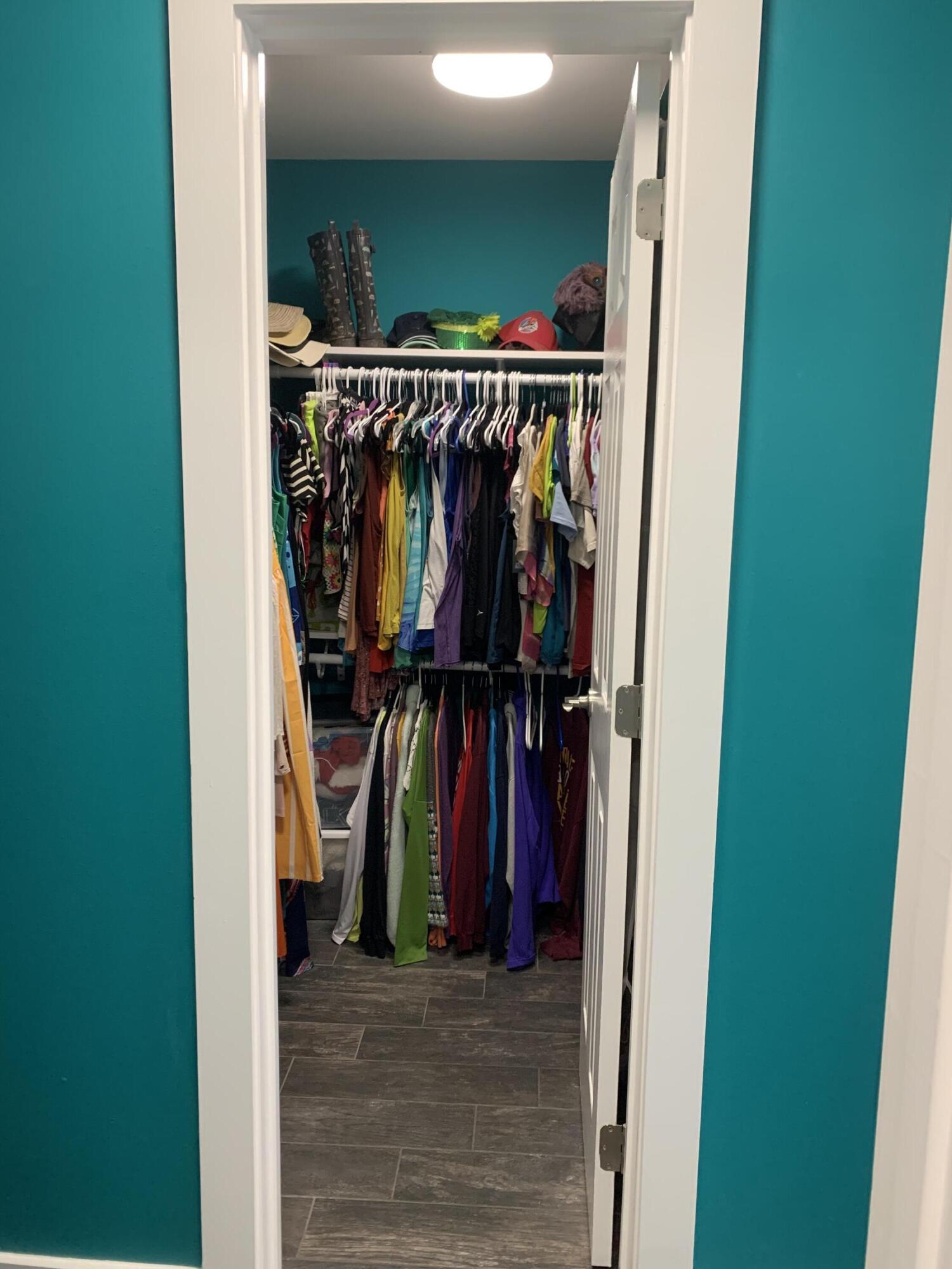 BROOKSDALE S/D - Residential