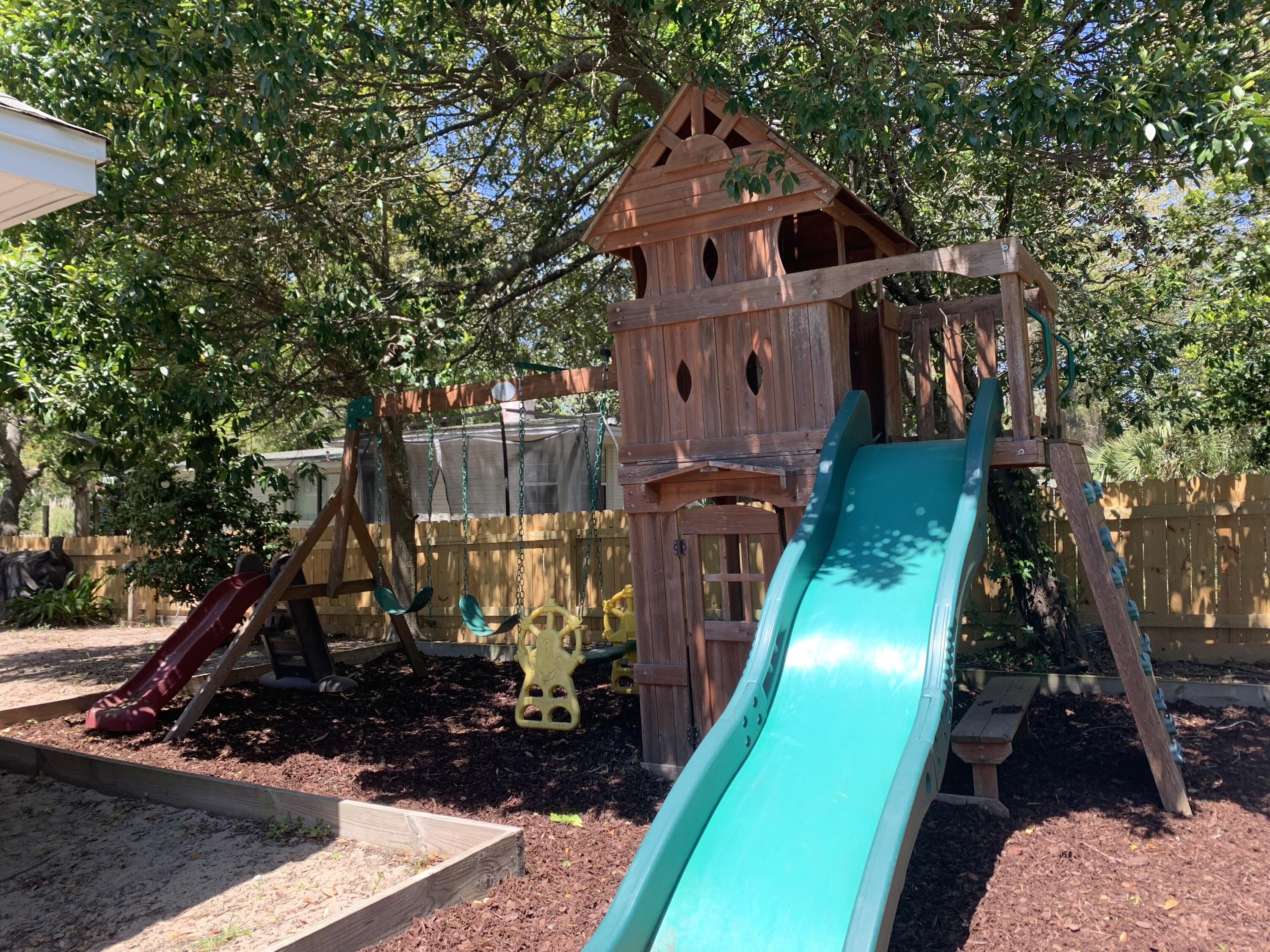 BROOKSDALE S/D - Residential