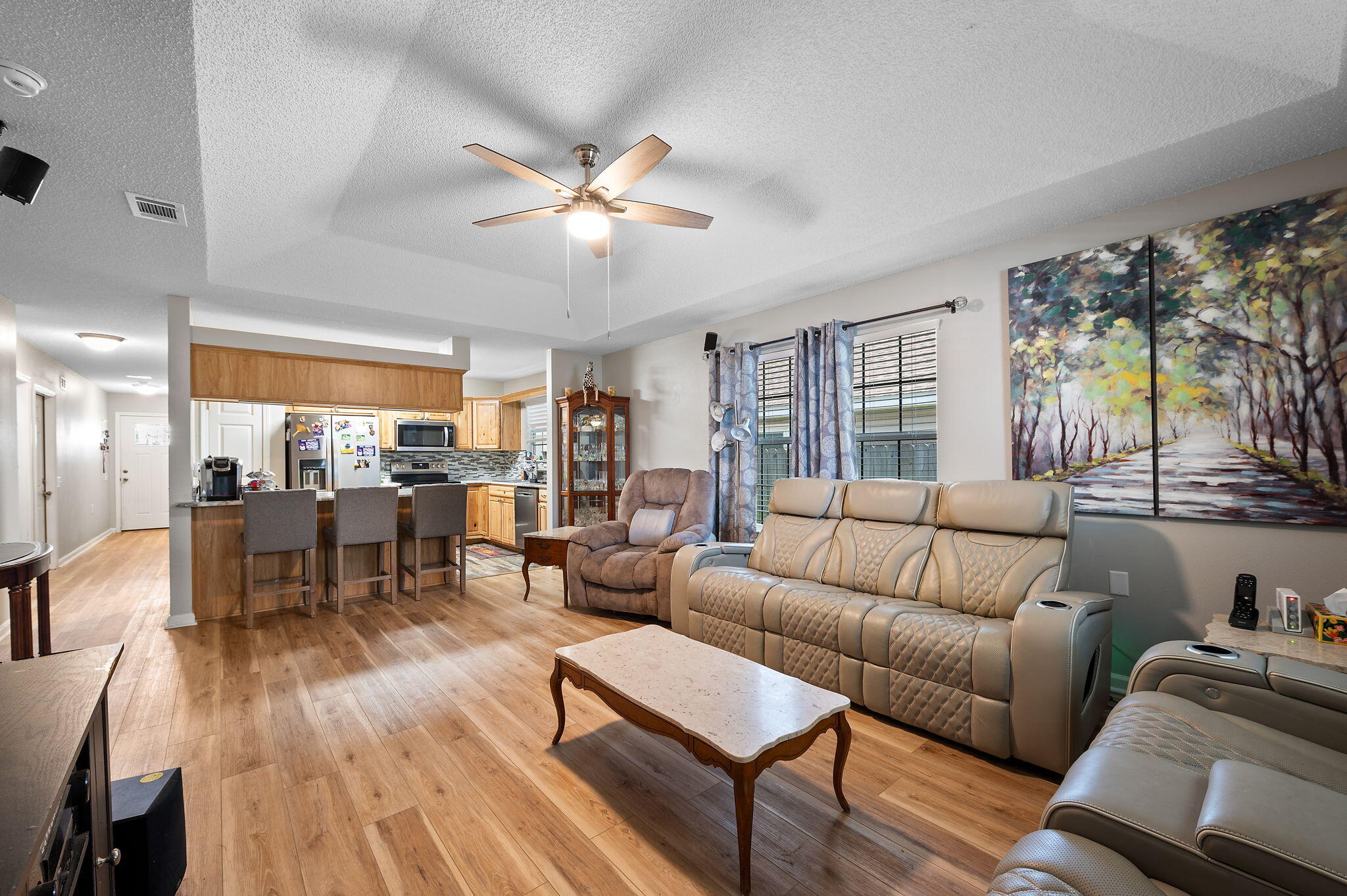SHADOW LAKES - Residential