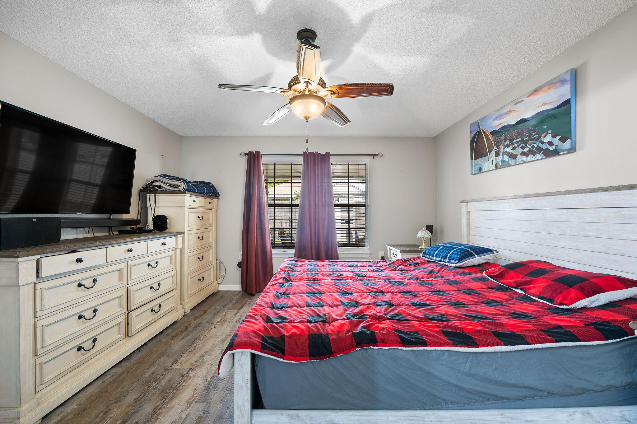 SHADOW LAKES - Residential