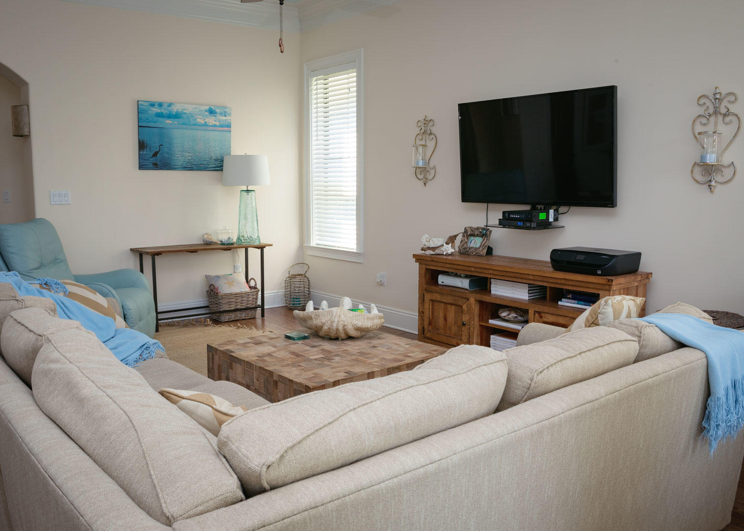 VILLA LAGO - Residential