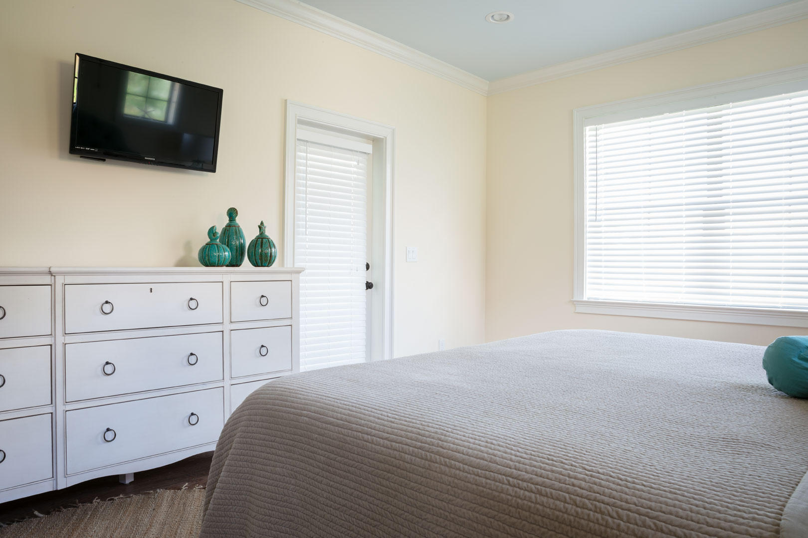 VILLA LAGO - Residential