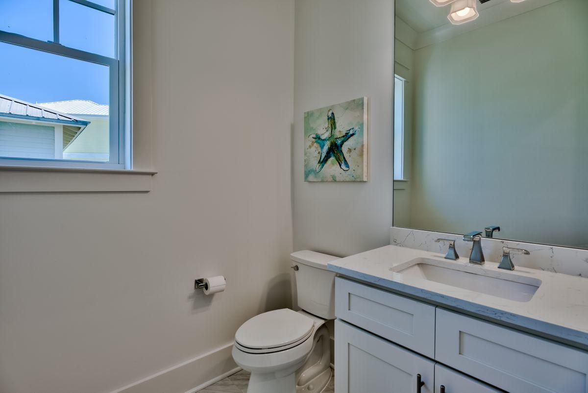 EMERALD WATERS VILLAGE - Residential