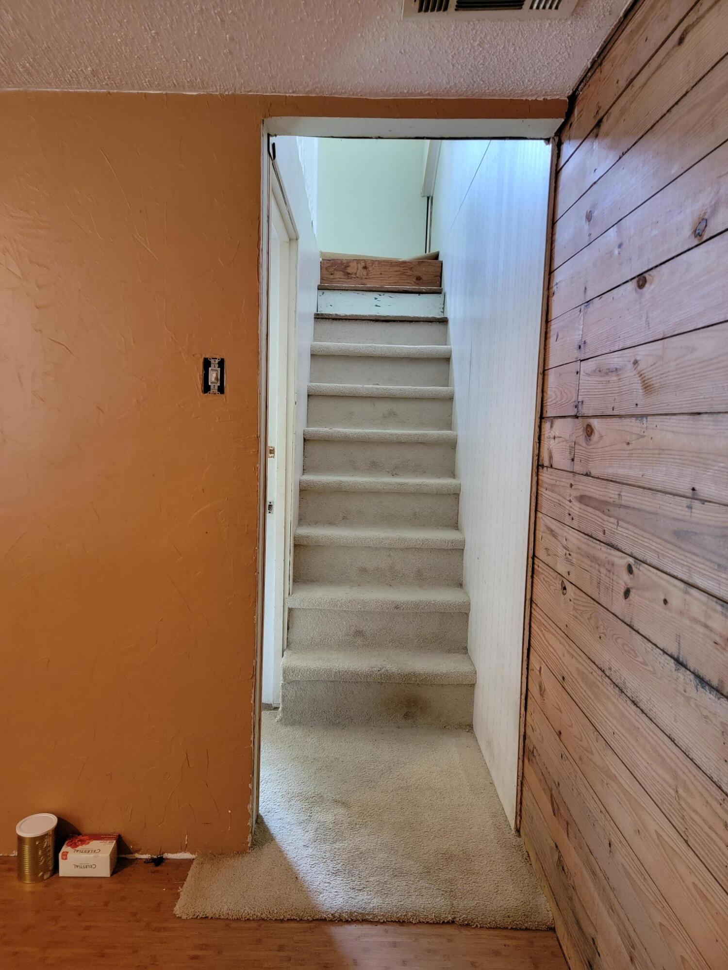 VILLA TASSO TOWN OF - Residential