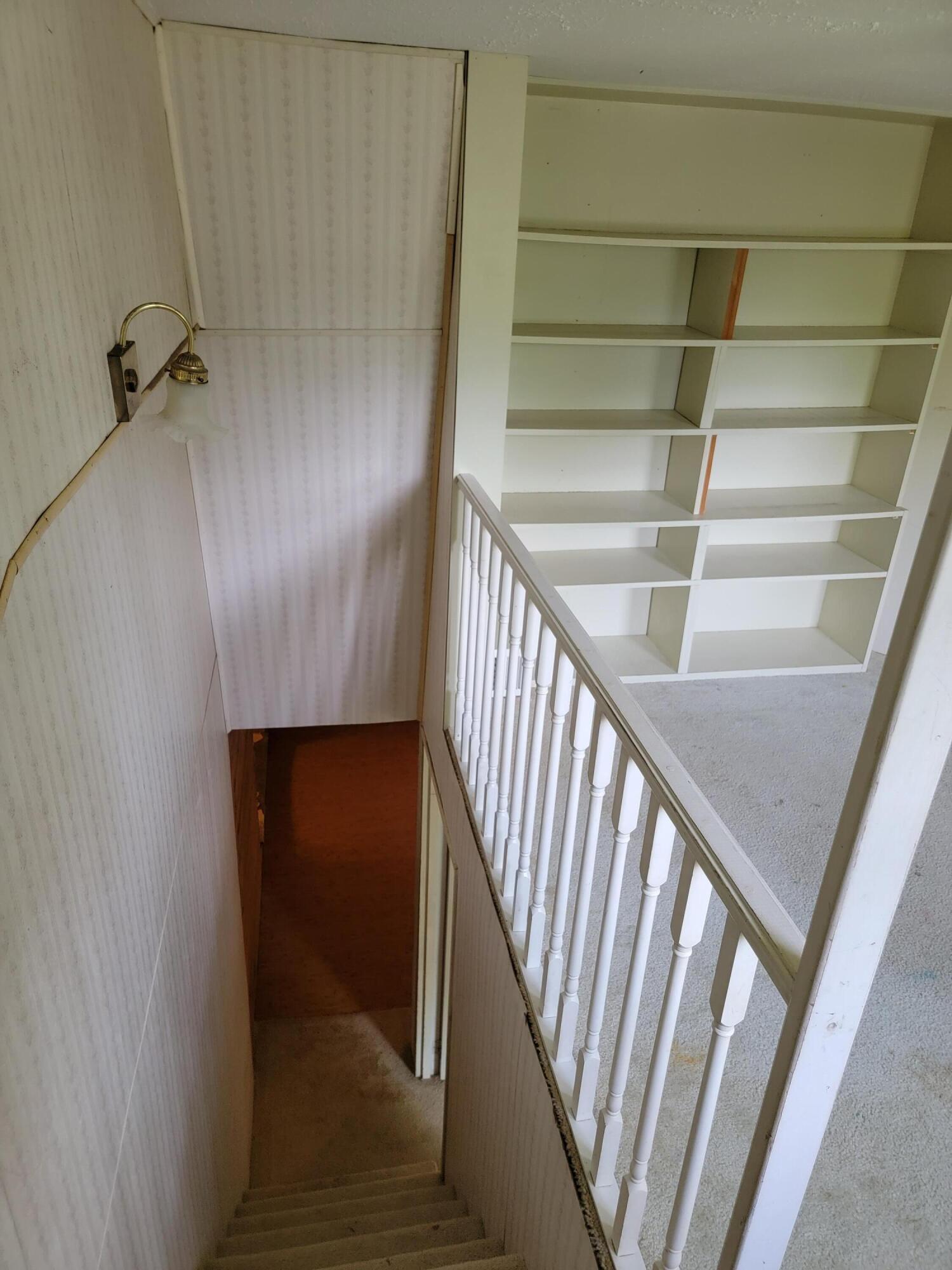 VILLA TASSO TOWN OF - Residential