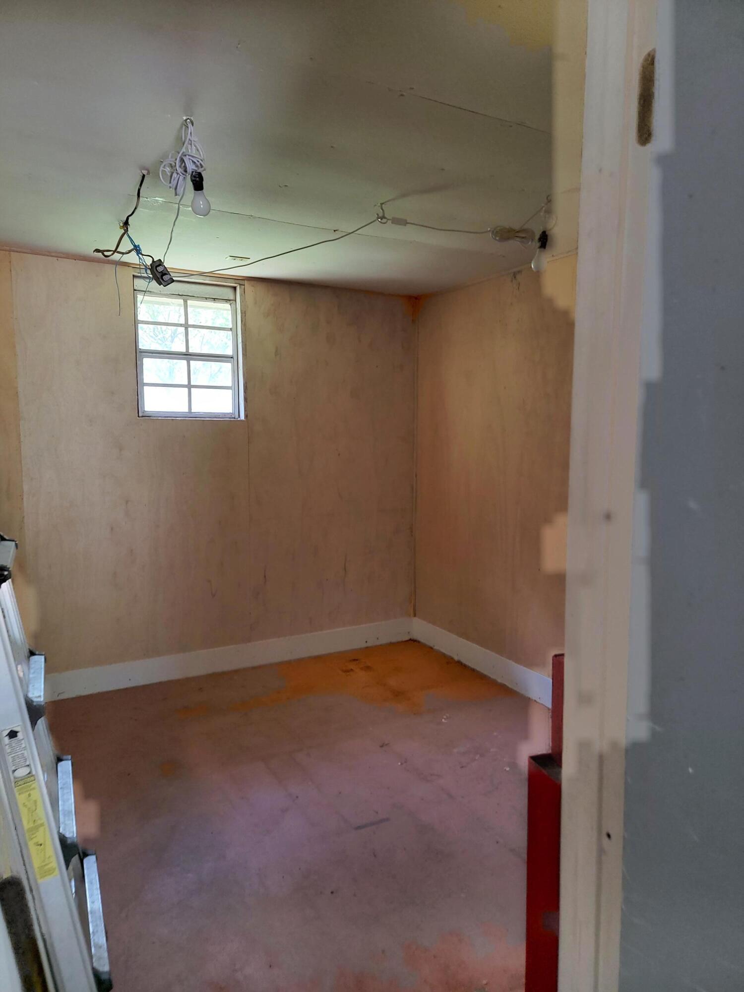 VILLA TASSO TOWN OF - Residential