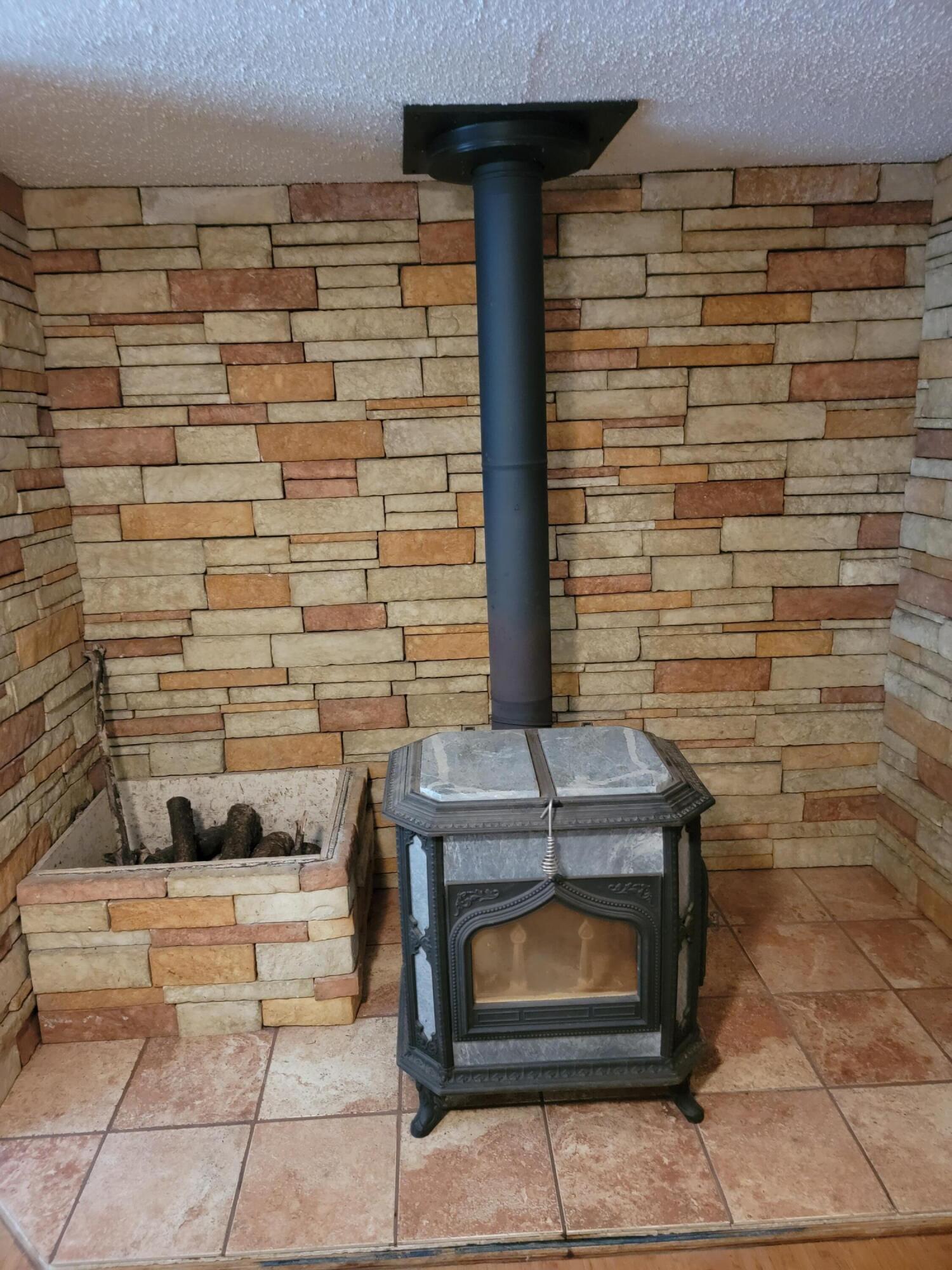 VILLA TASSO TOWN OF - Residential