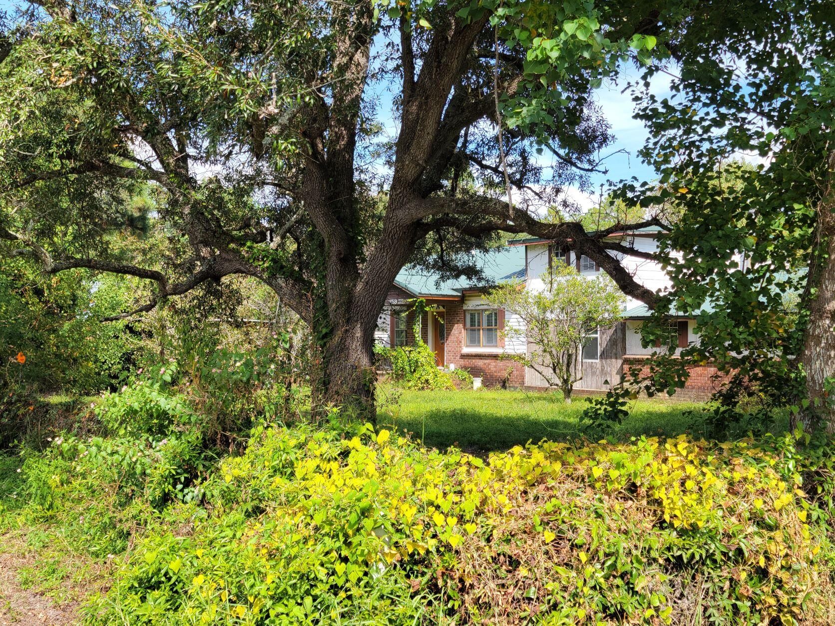 VILLA TASSO TOWN OF - Residential