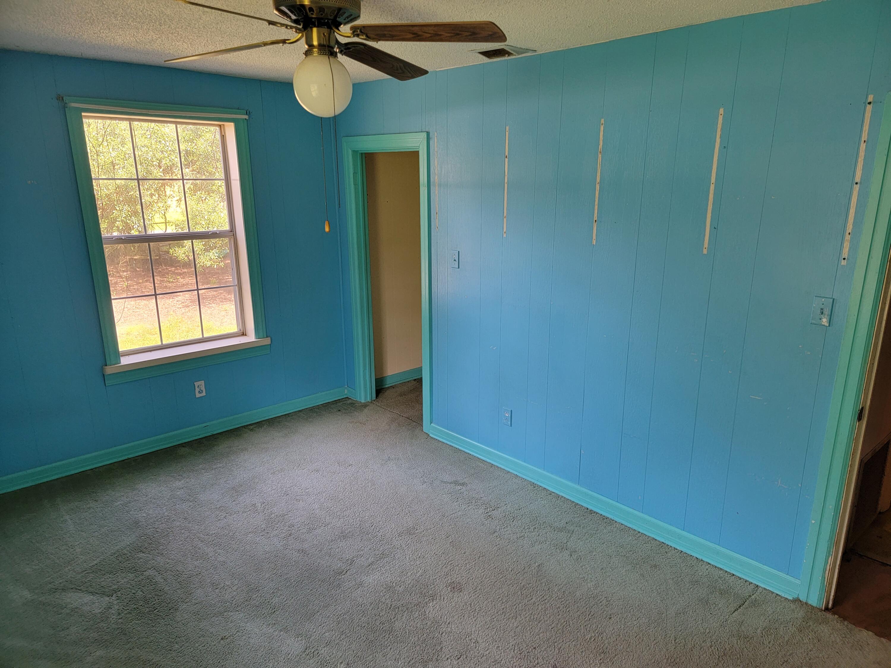 VILLA TASSO TOWN OF - Residential