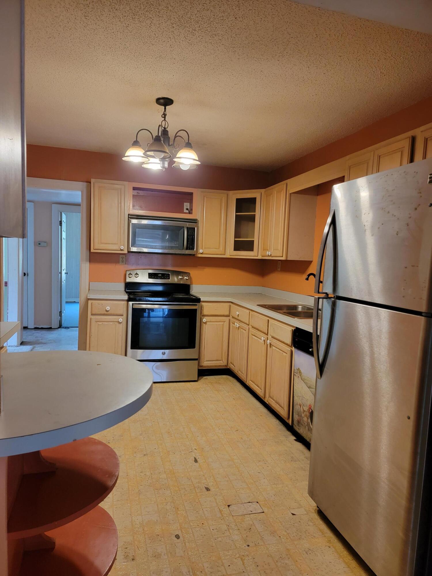 VILLA TASSO TOWN OF - Residential