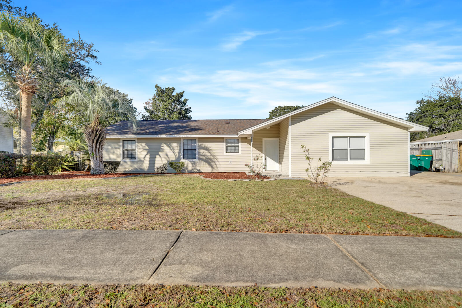 SPRING LAKE ESTATES - Residential