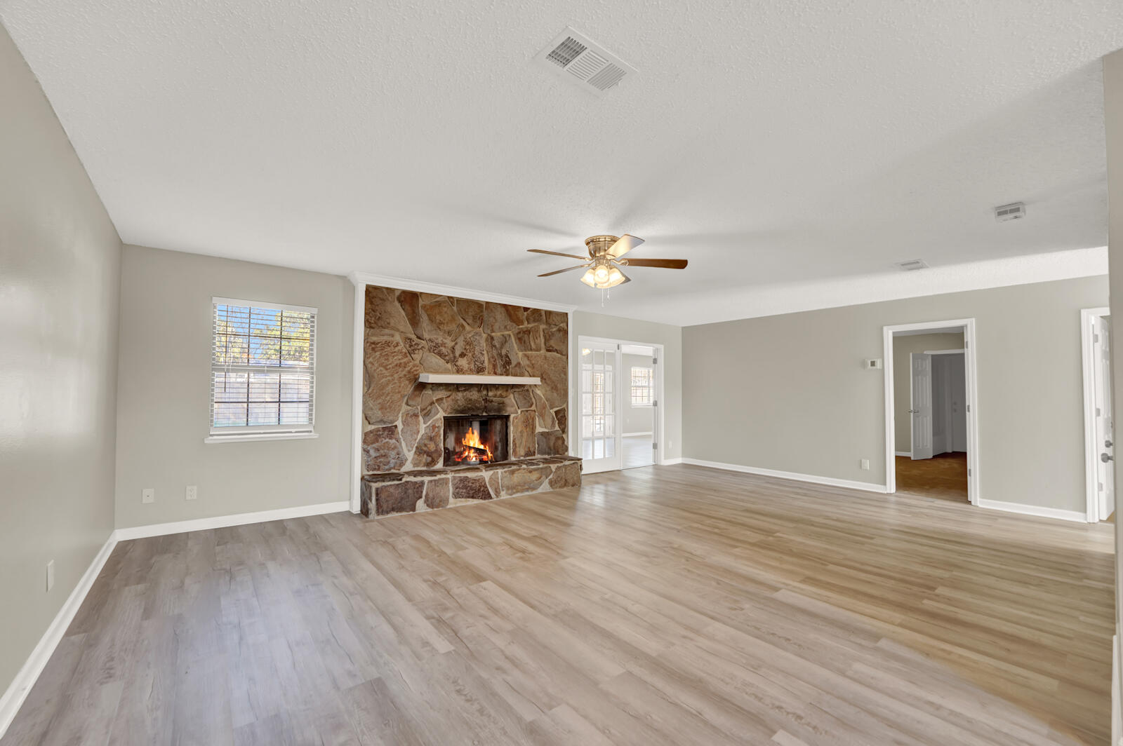 SPRING LAKE ESTATES - Residential